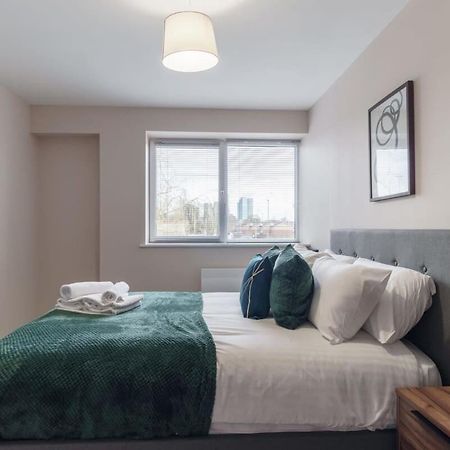 Bright 2 Bed Apartment Manchester - Sleeps 4 Exteriér fotografie